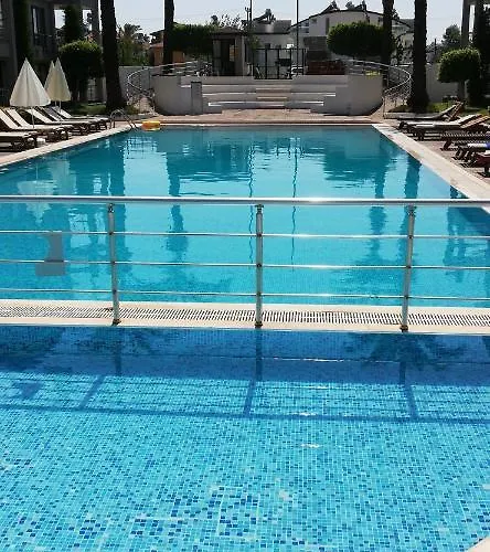 Side Garden Lägenhet