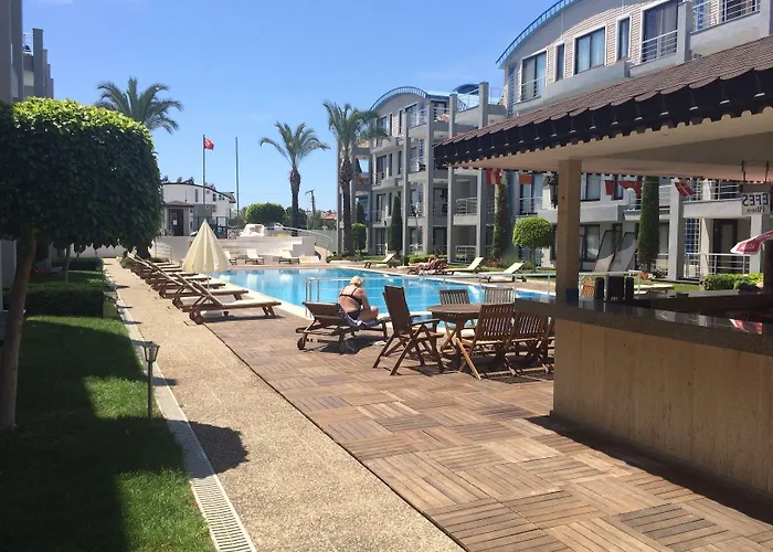 Διαμέρισμα Side Garden