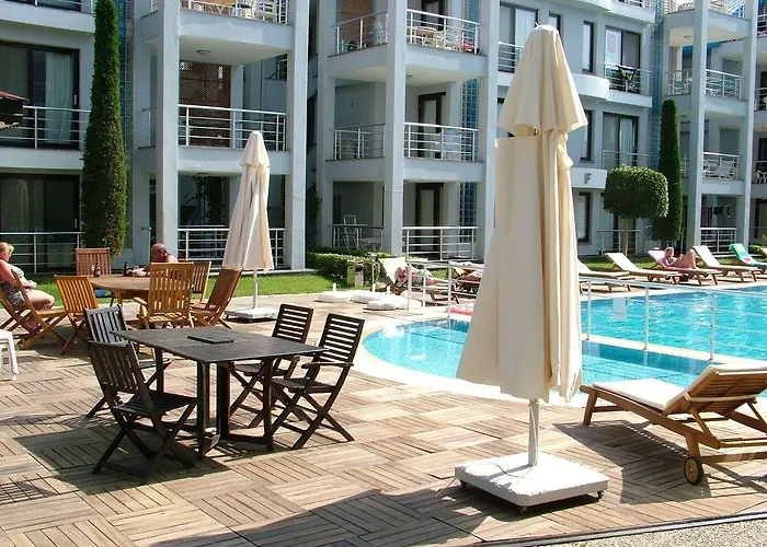 Side Garden Lägenhet